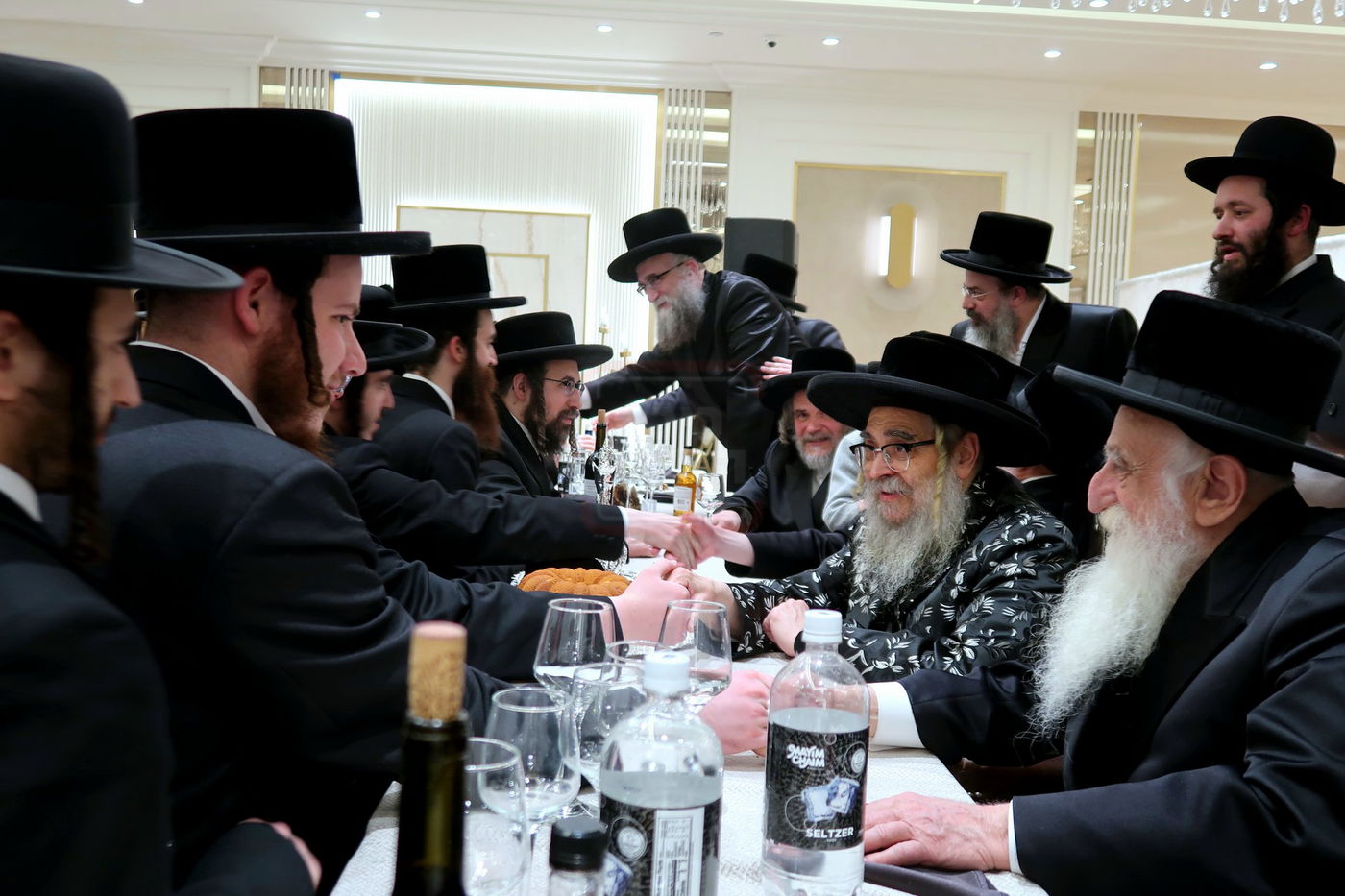 שמחת בית סאטמר - דושינסקיא