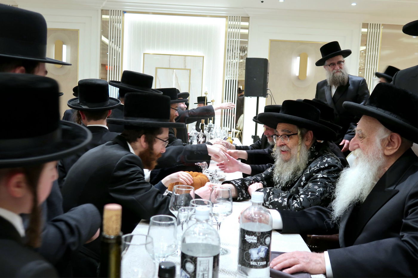 שמחת בית סאטמר - דושינסקיא