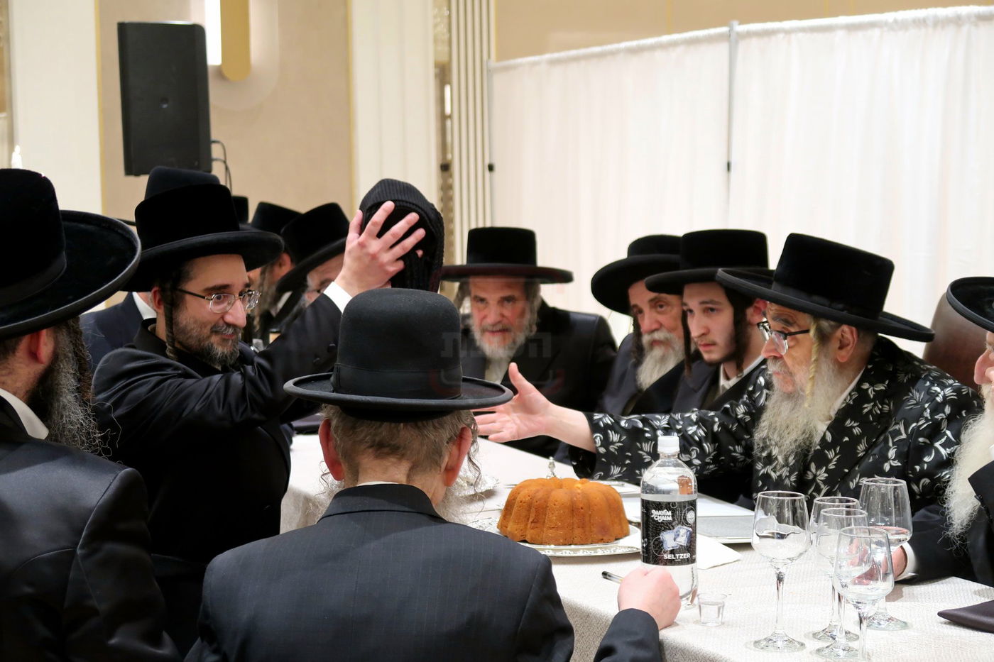 שמחת בית סאטמר - דושינסקיא