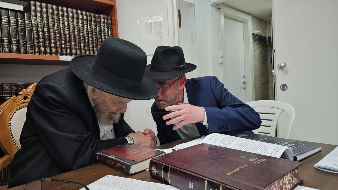 מי פרץ לבכיר החרדי? | 'זופניק בכיכר' עם כל התמונות, הנייעס והחשיפות של השבוע