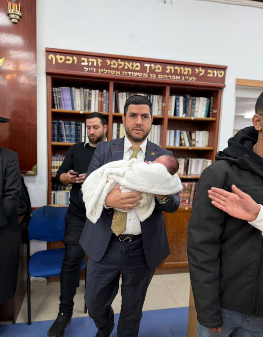 מי פרץ לבכיר החרדי? | 'זופניק בכיכר' עם כל התמונות, הנייעס והחשיפות של השבוע