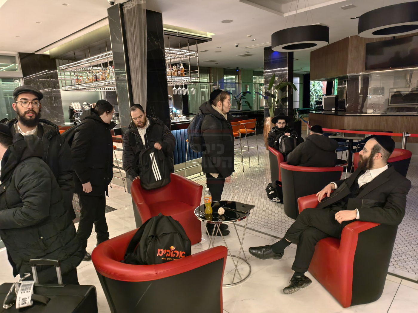 ישיבת אהובים מלונדון בטיול בהונגריה