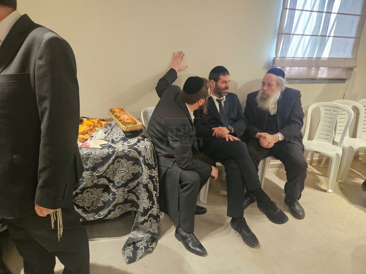 מי פרץ לבכיר החרדי? | 'זופניק בכיכר' עם כל התמונות, הנייעס והחשיפות של השבוע