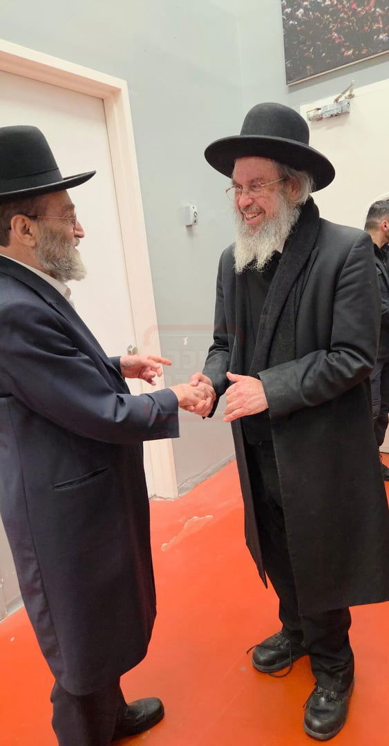 מי פרץ לבכיר החרדי? | 'זופניק בכיכר' עם כל התמונות, הנייעס והחשיפות של השבוע