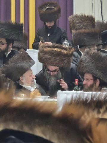 אב"ד סאטמר ירושלים עם דודו אב"ד סאטמר ב"פ