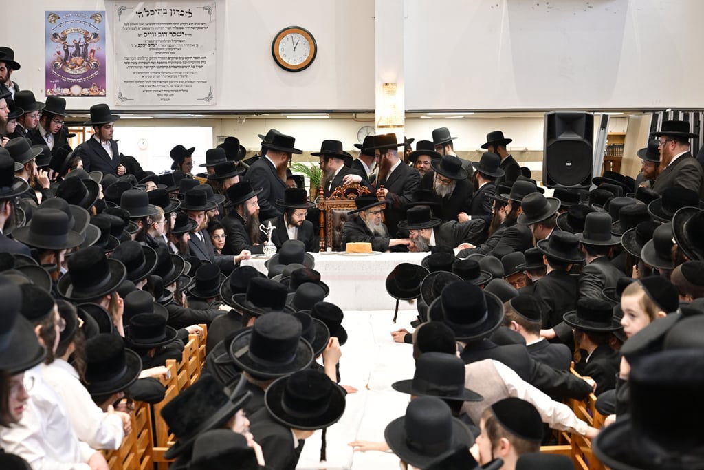 האדמו"ר מסאטמר בביקור הוד במאנשטעסער