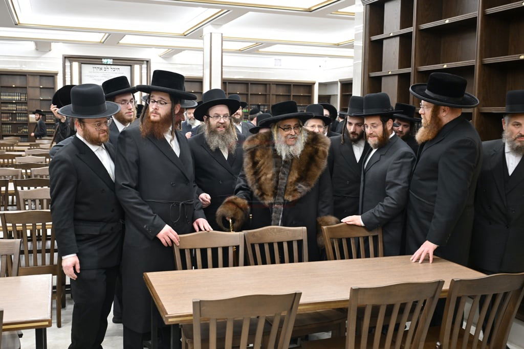 האדמו"ר מסאטמר בביקור הוד במאנשטעסער