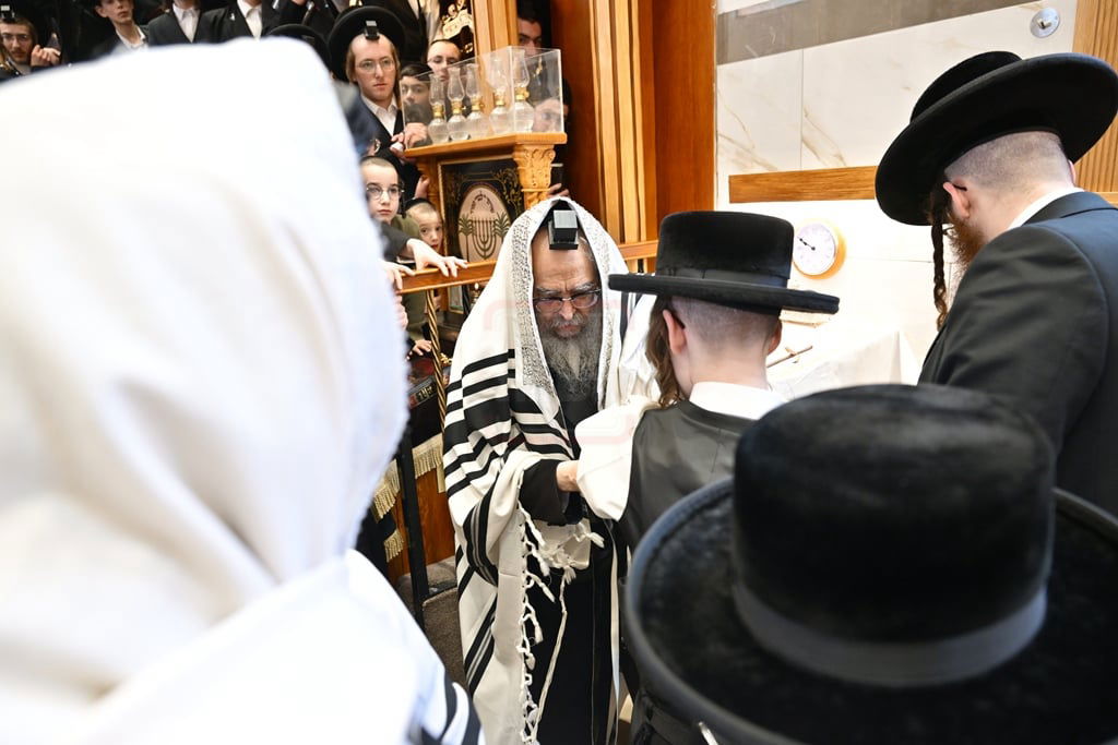 האדמו"ר מסאטמר בביקור הוד במאנשטעסער