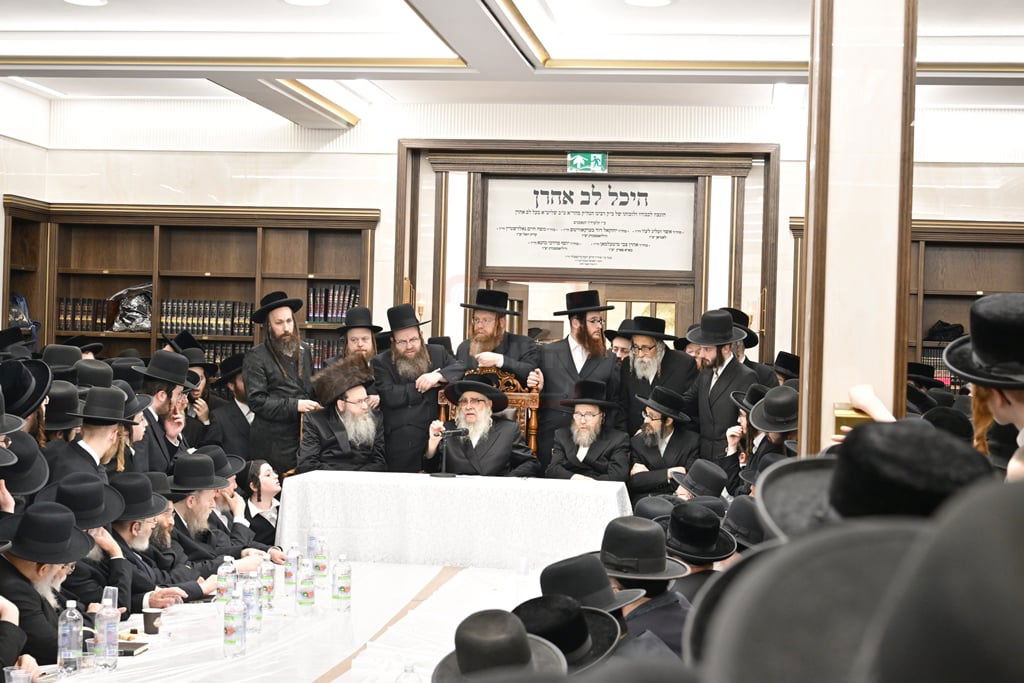 האדמו"ר מסאטמר בביקור הוד במאנשטעסער