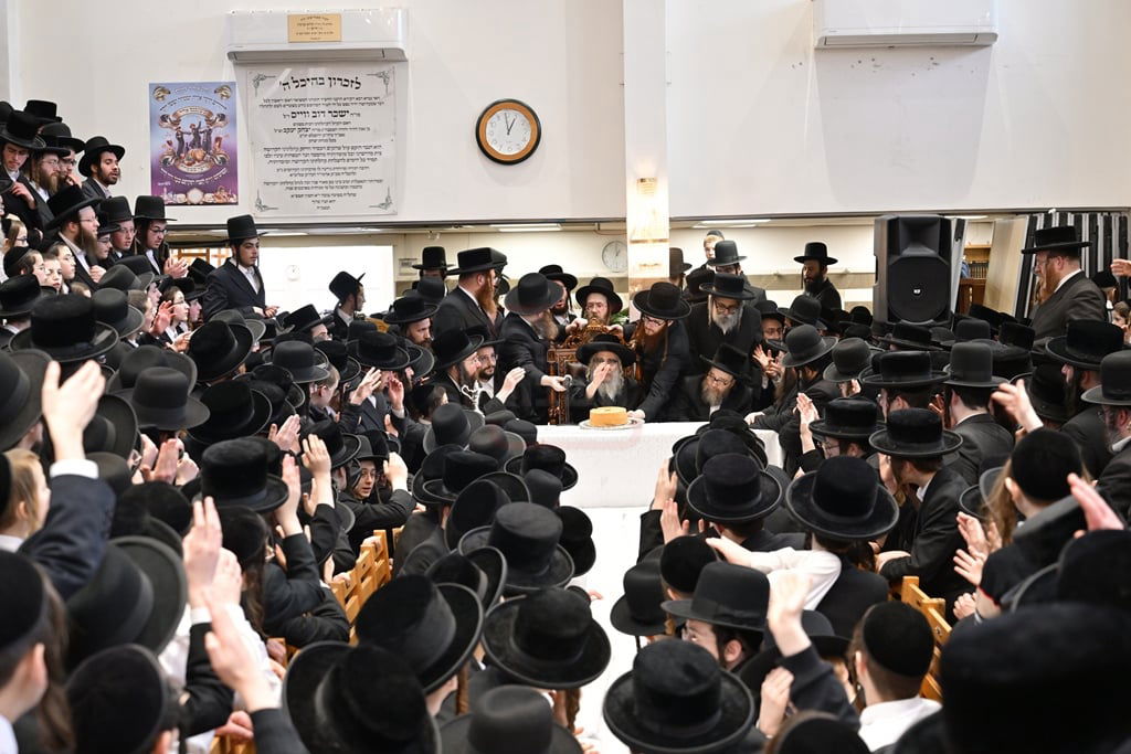 האדמו"ר מסאטמר בביקור הוד במאנשטעסער