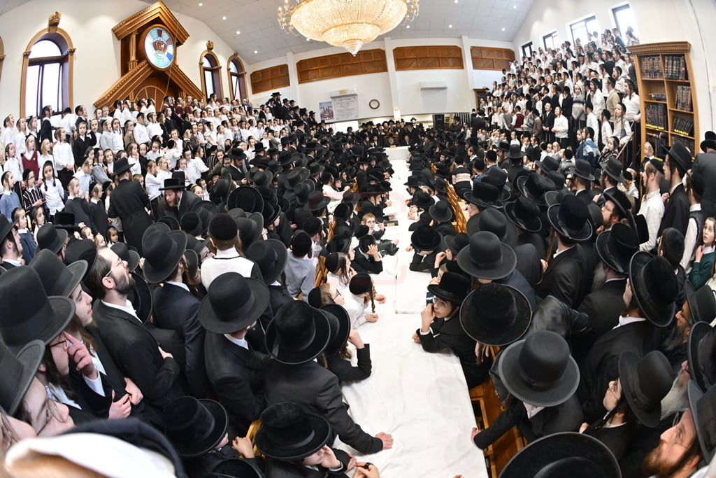 האדמו"ר מסאטמר בביקור הוד במאנשטעסער