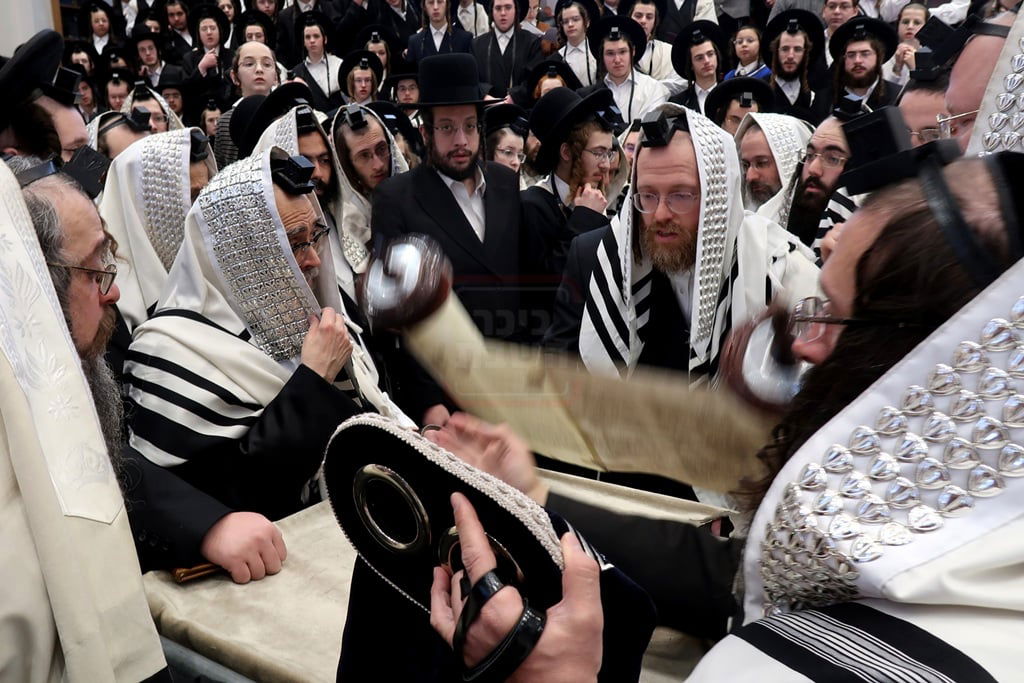 האדמו"ר מסאטמר בביקור הוד במאנשטעסער