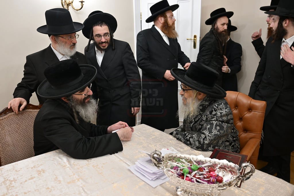 האדמו"ר מסאטמר בביקור הוד במאנשטעסער