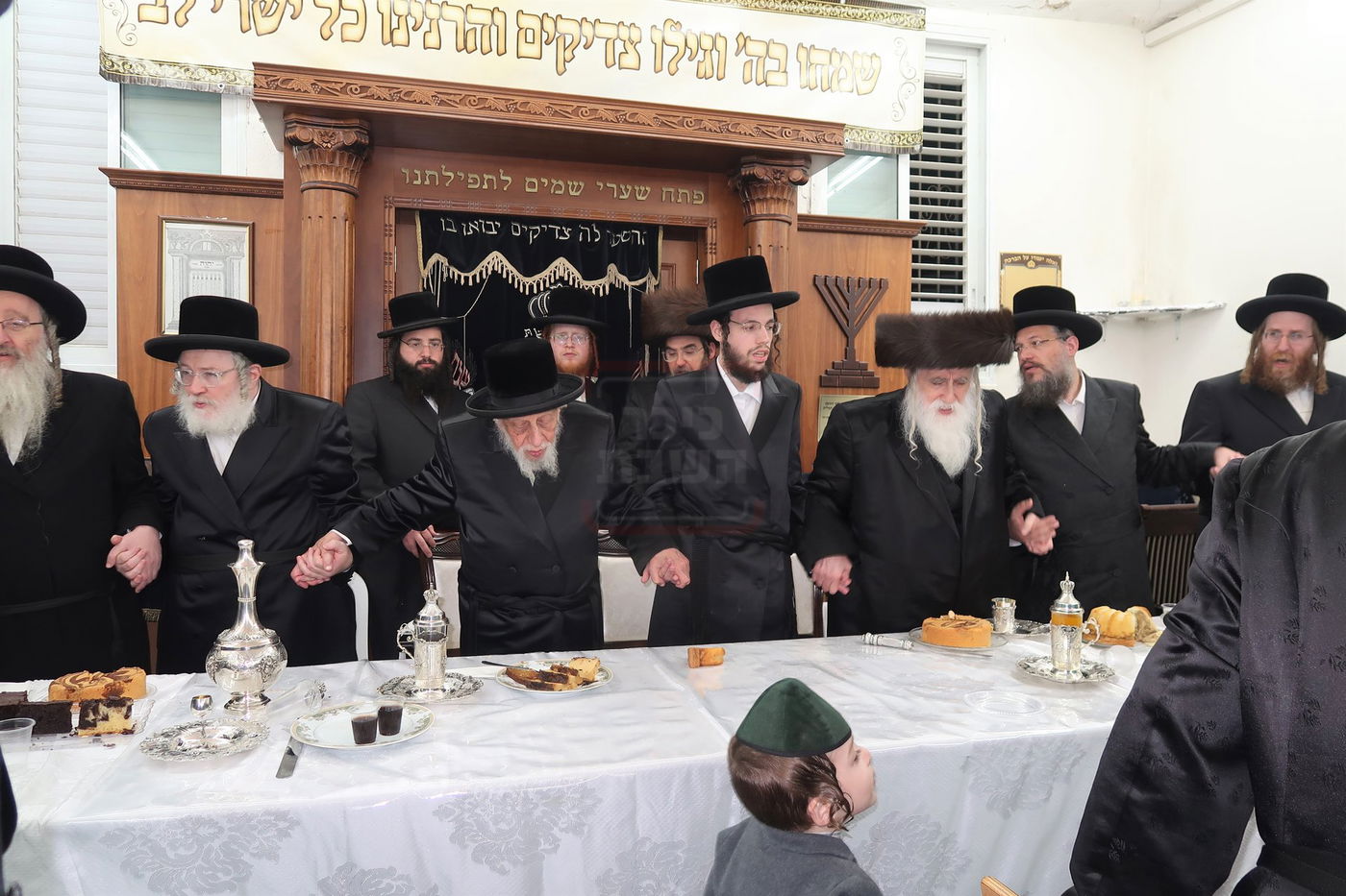 שמחת בית קאפיטשניץ - גאב"ד פרדס כץ 