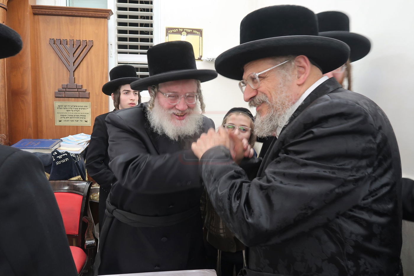 שמחת בית קאפיטשניץ - גאב"ד פרדס כץ 