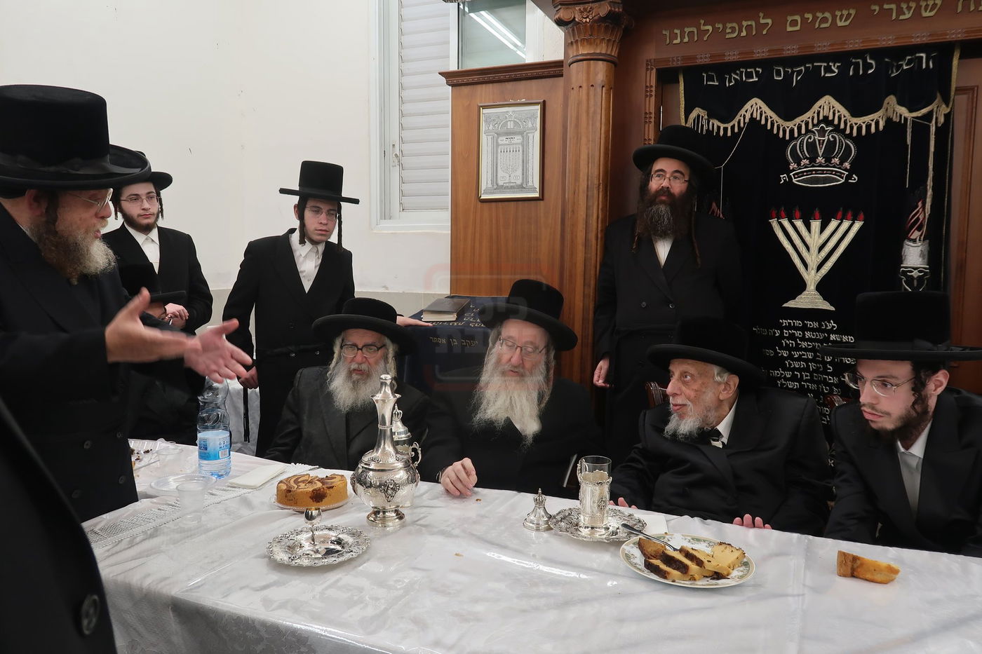 שמחת בית קאפיטשניץ - גאב"ד פרדס כץ 