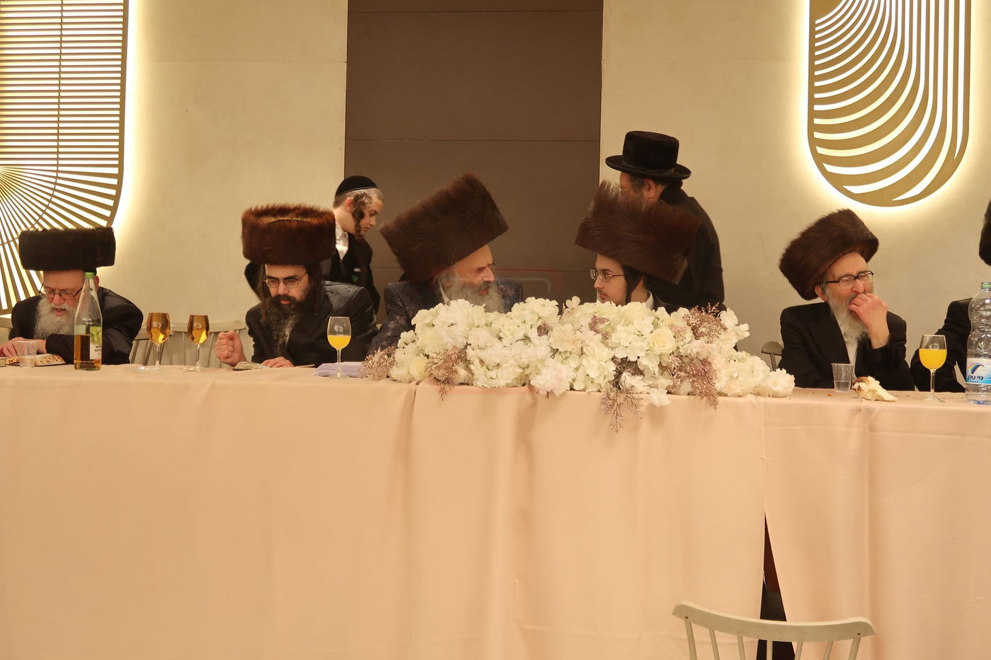 שמחת נישואי נכד הדיין הגאון רבי חיים יוסף דוד וייס