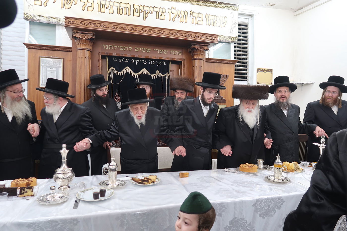 שמחת בית קאפיטשניץ - גאב"ד פרדס כץ 