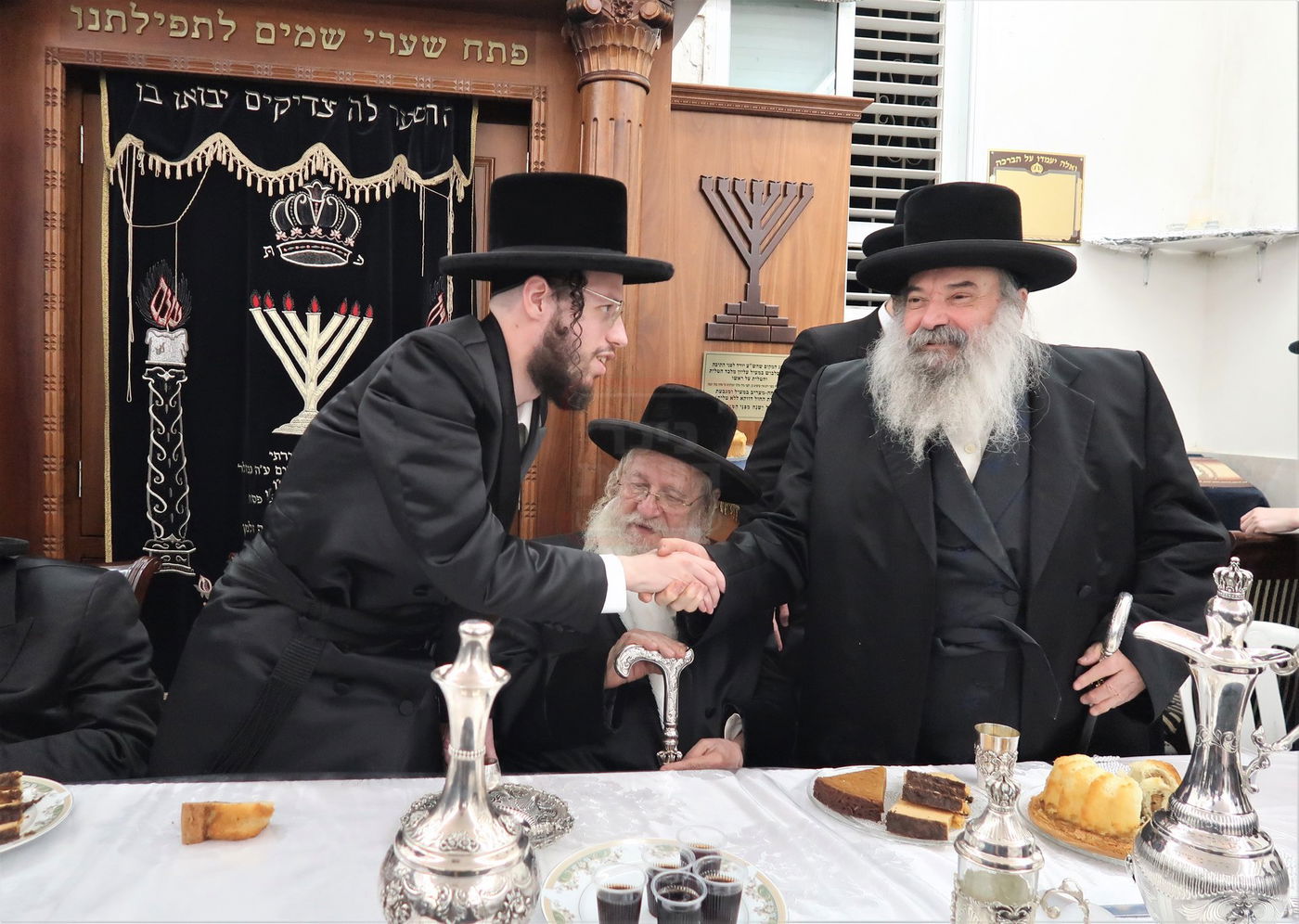 שמחת בית קאפיטשניץ - גאב"ד פרדס כץ 