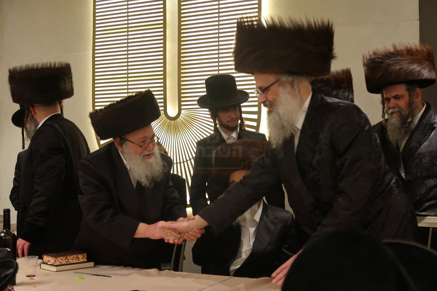 שמחת נישואי נכד הדיין הגאון רבי חיים יוסף דוד וייס