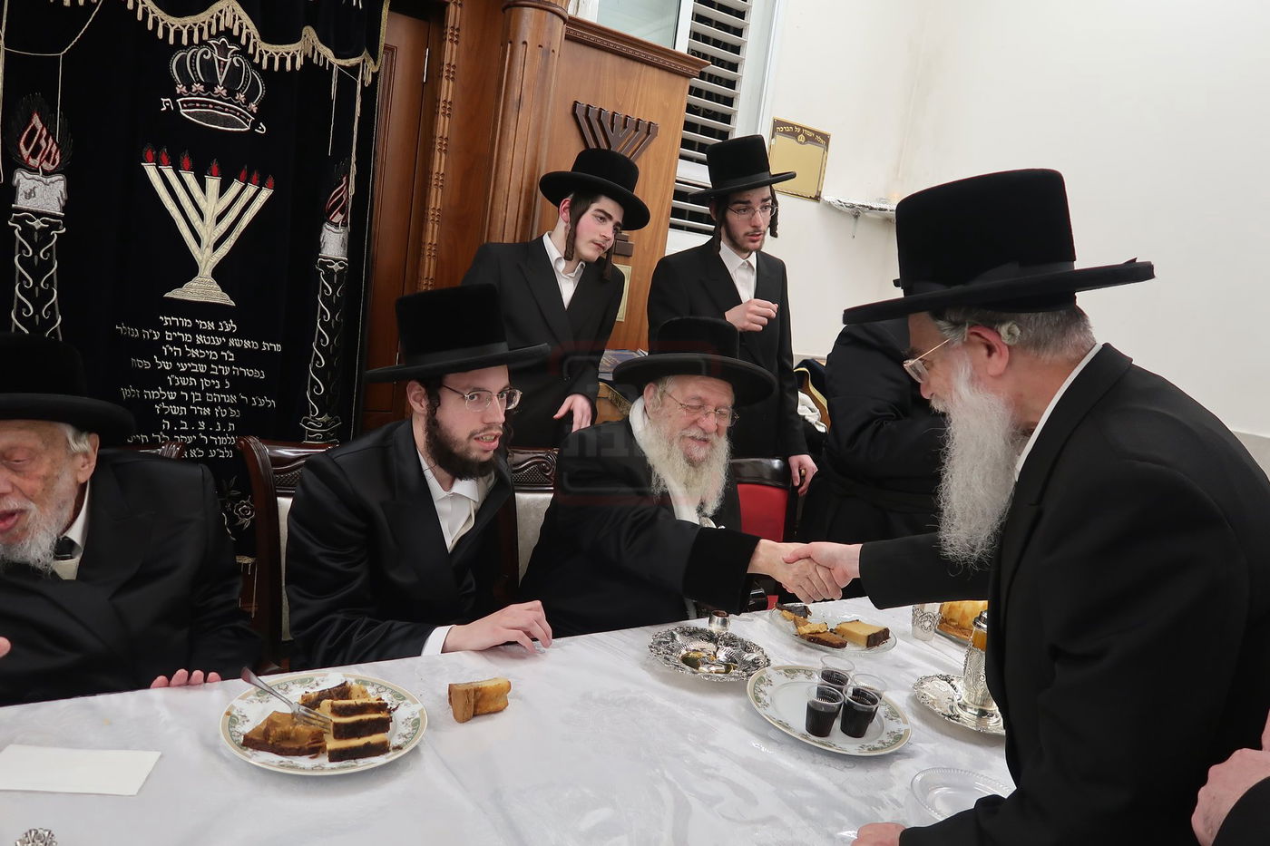 שמחת בית קאפיטשניץ - גאב"ד פרדס כץ 