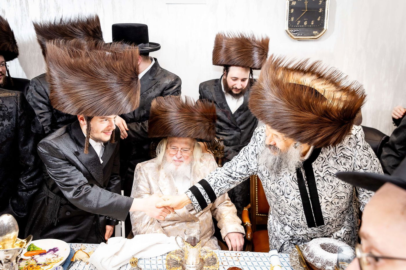 שמחת השבע ברכות בביתו של האדמו''ר ממונקאטש 