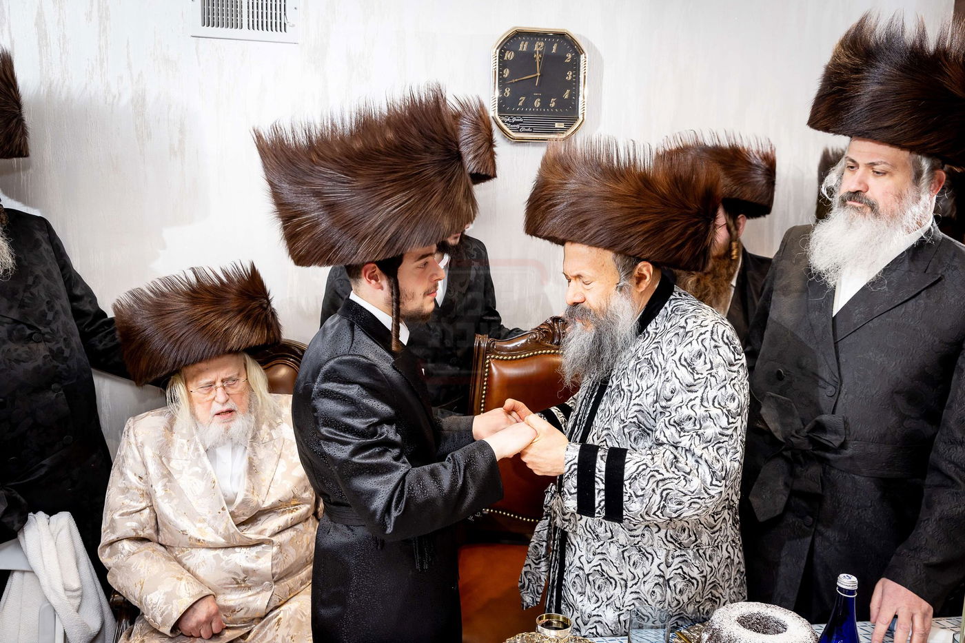 שמחת השבע ברכות בביתו של האדמו''ר ממונקאטש 