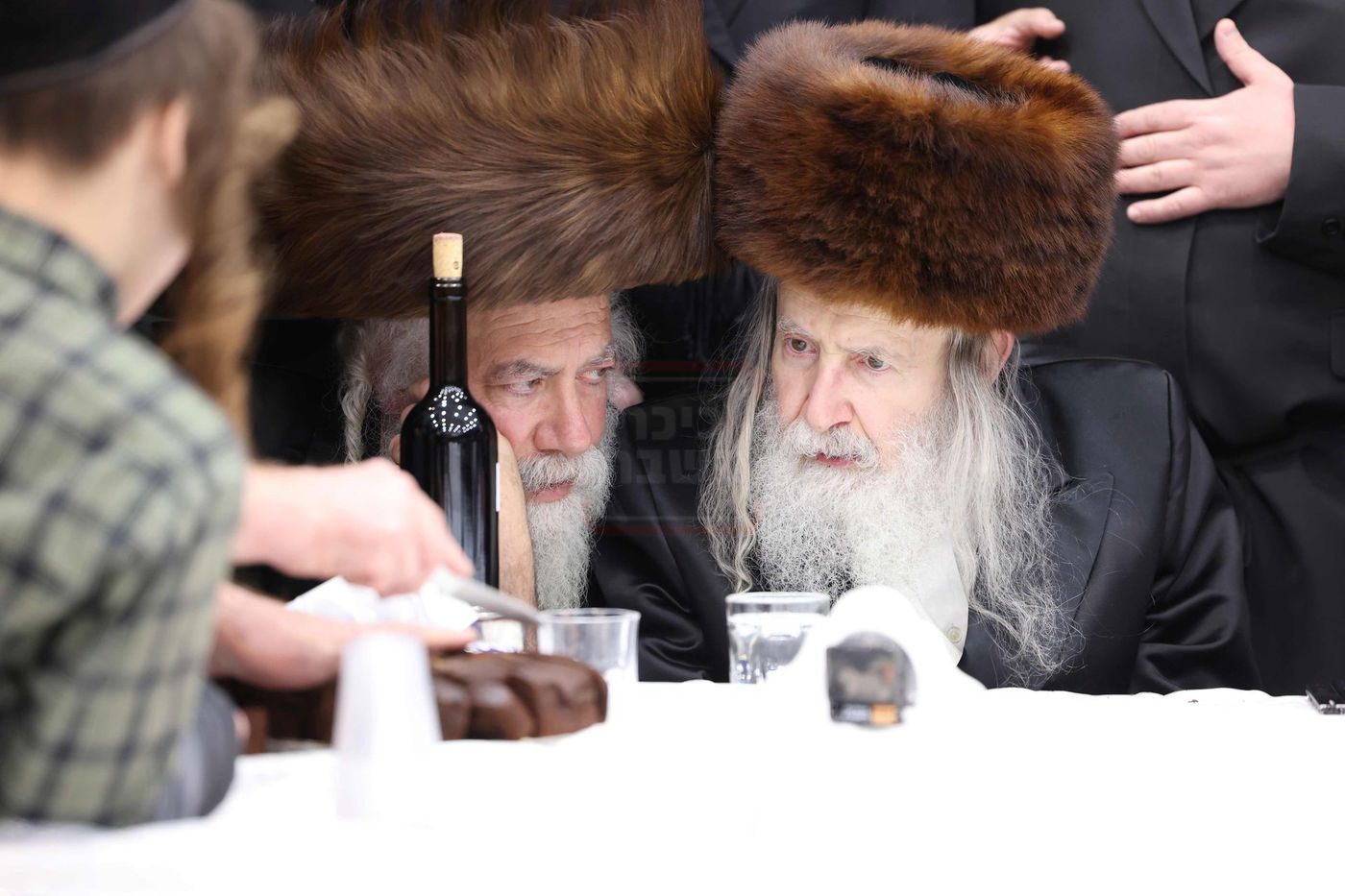 שמחת הברית בחצרות אמשינוב - קרעטשניף