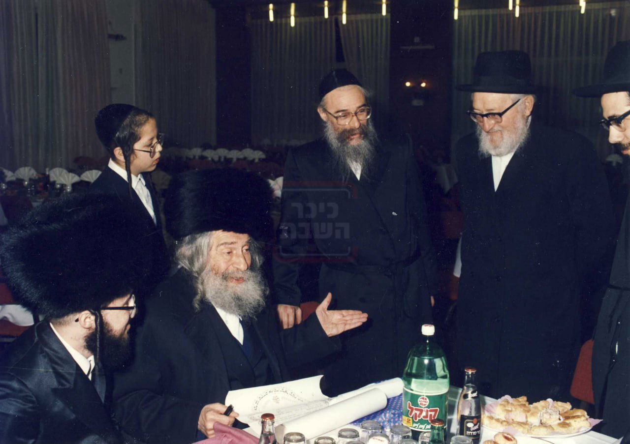 מראות חייו של ה'פני מנחם' מגור זי"ע 