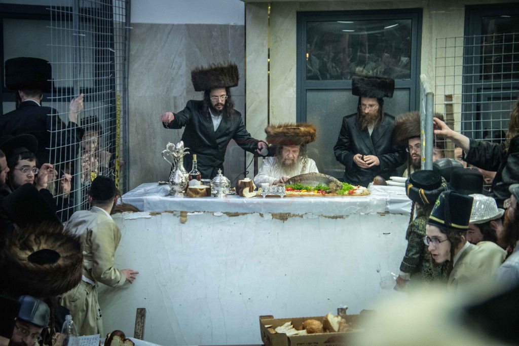 שושן פורים בחצה"ק ניקלשבורג