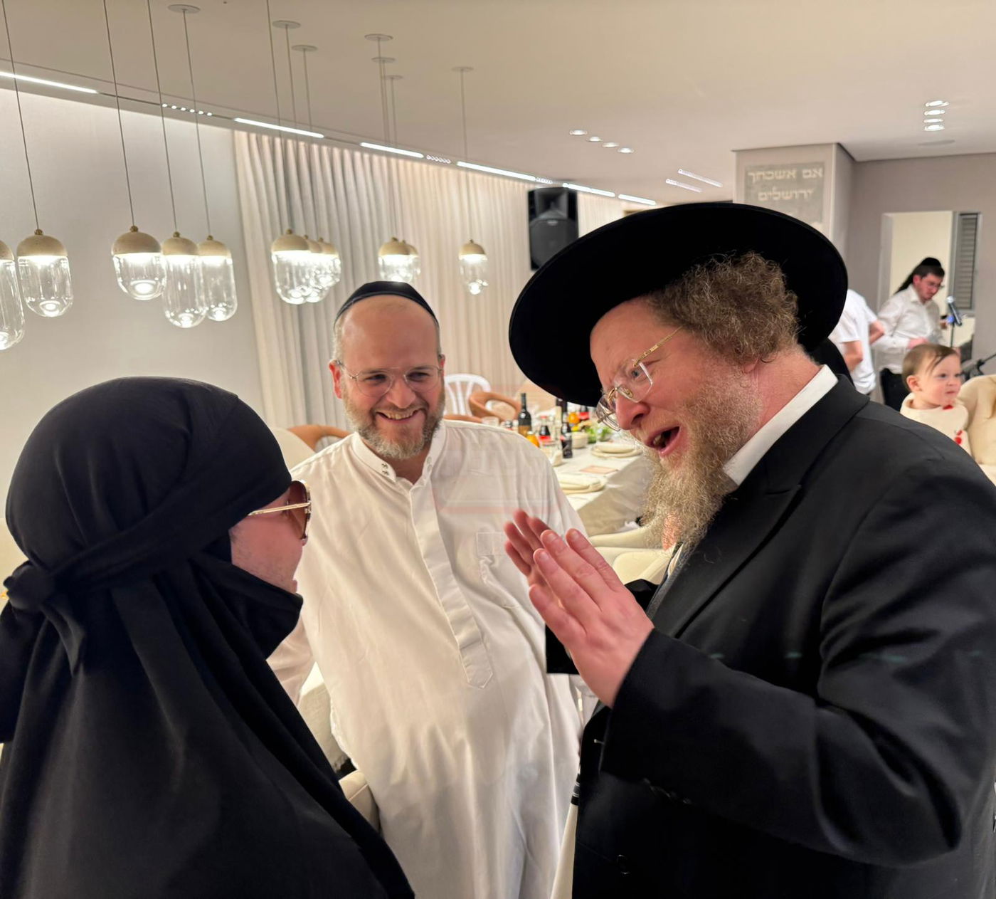 מפורים ועד המלחמה | 'זופניק בכיכר' עם כל התמונות, הנייעס והחשיפות של השבוע