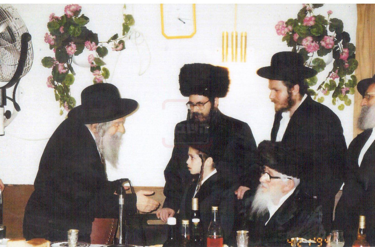 מראות חייו של ה'פני מנחם' מגור זי"ע 