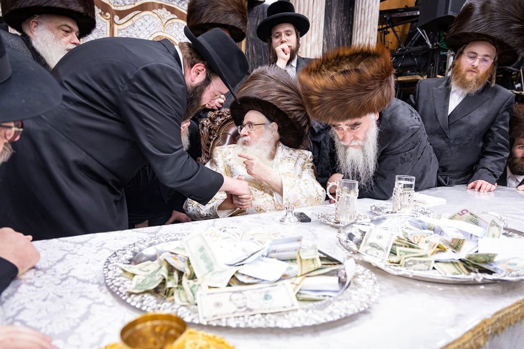 פורים בחצה"ק צאנז קלויזנבורג