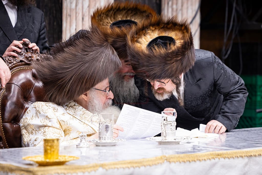 פורים בחצה"ק צאנז קלויזנבורג