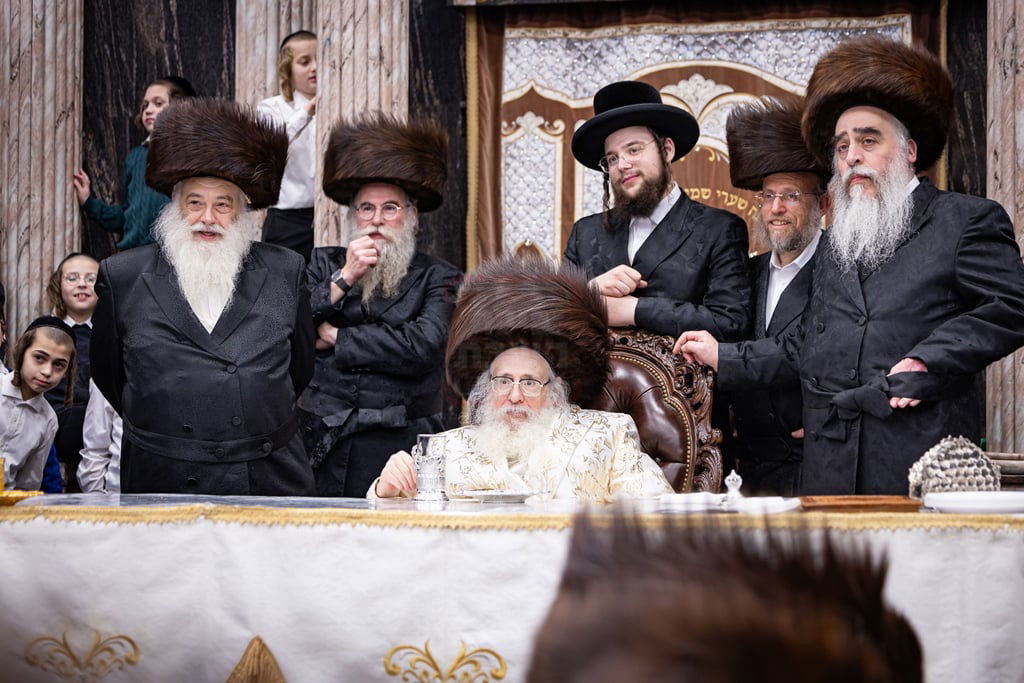 פורים בחצה"ק צאנז קלויזנבורג