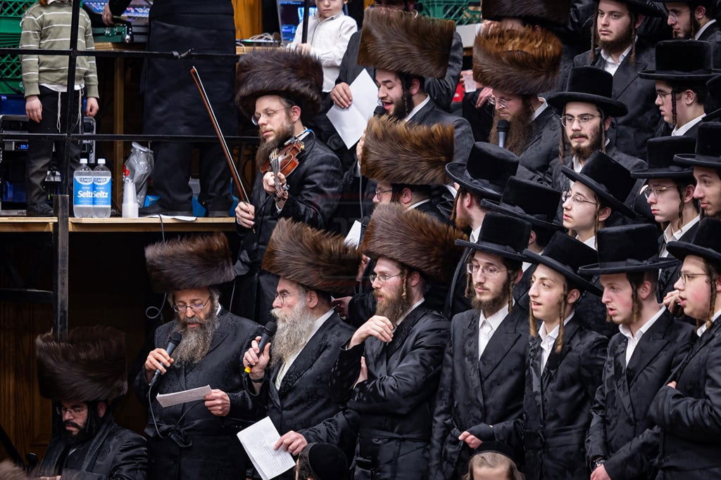 פורים בחצה"ק צאנז קלויזנבורג