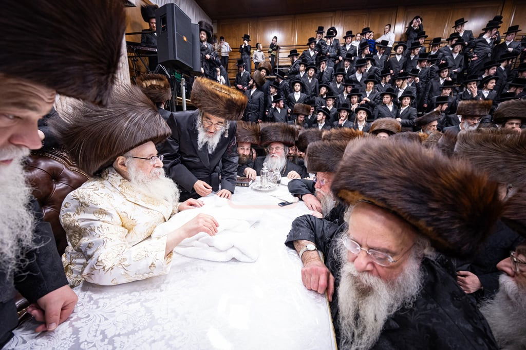 פורים בחצה"ק צאנז קלויזנבורג