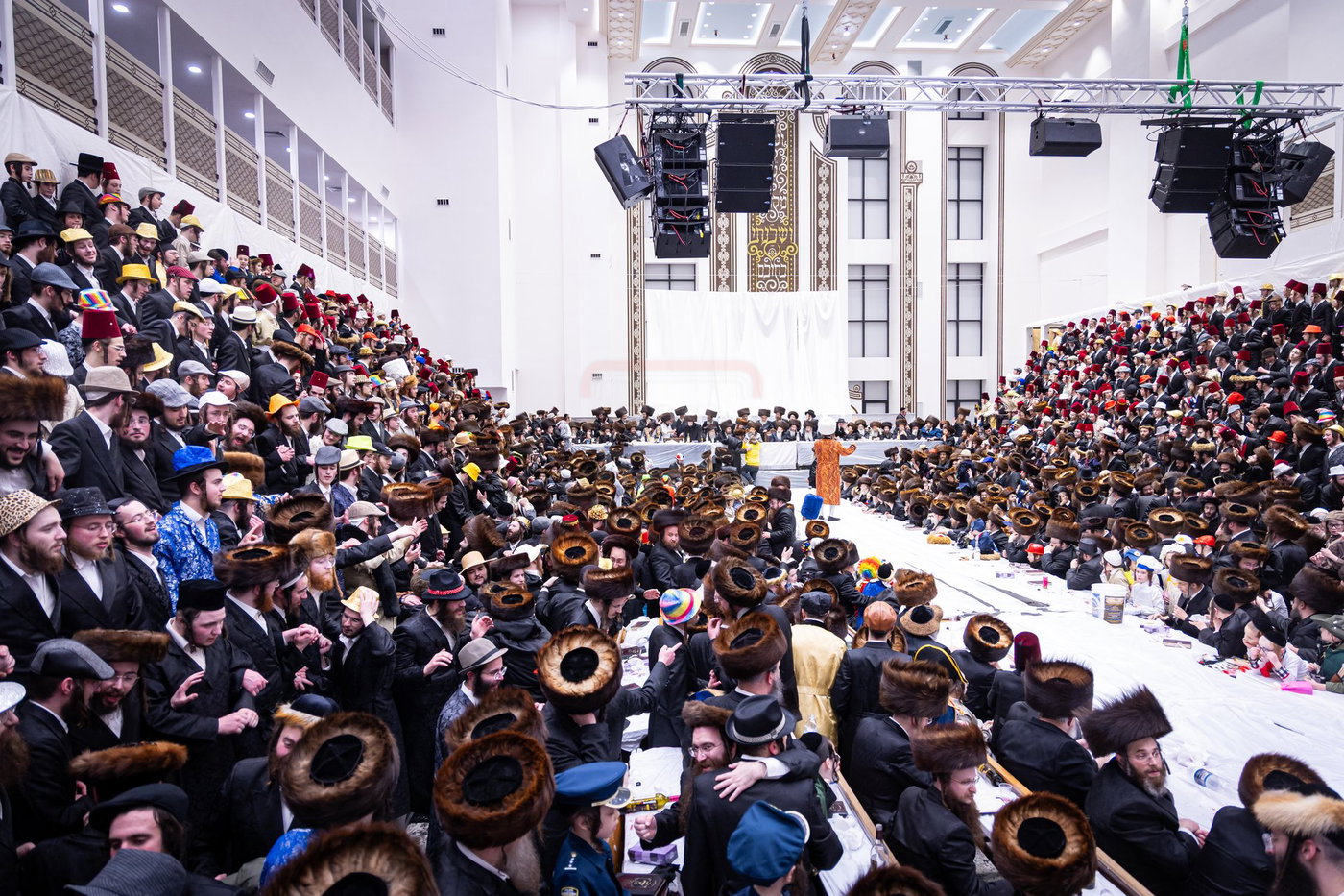 פורים בחצה"ק באבוב 45