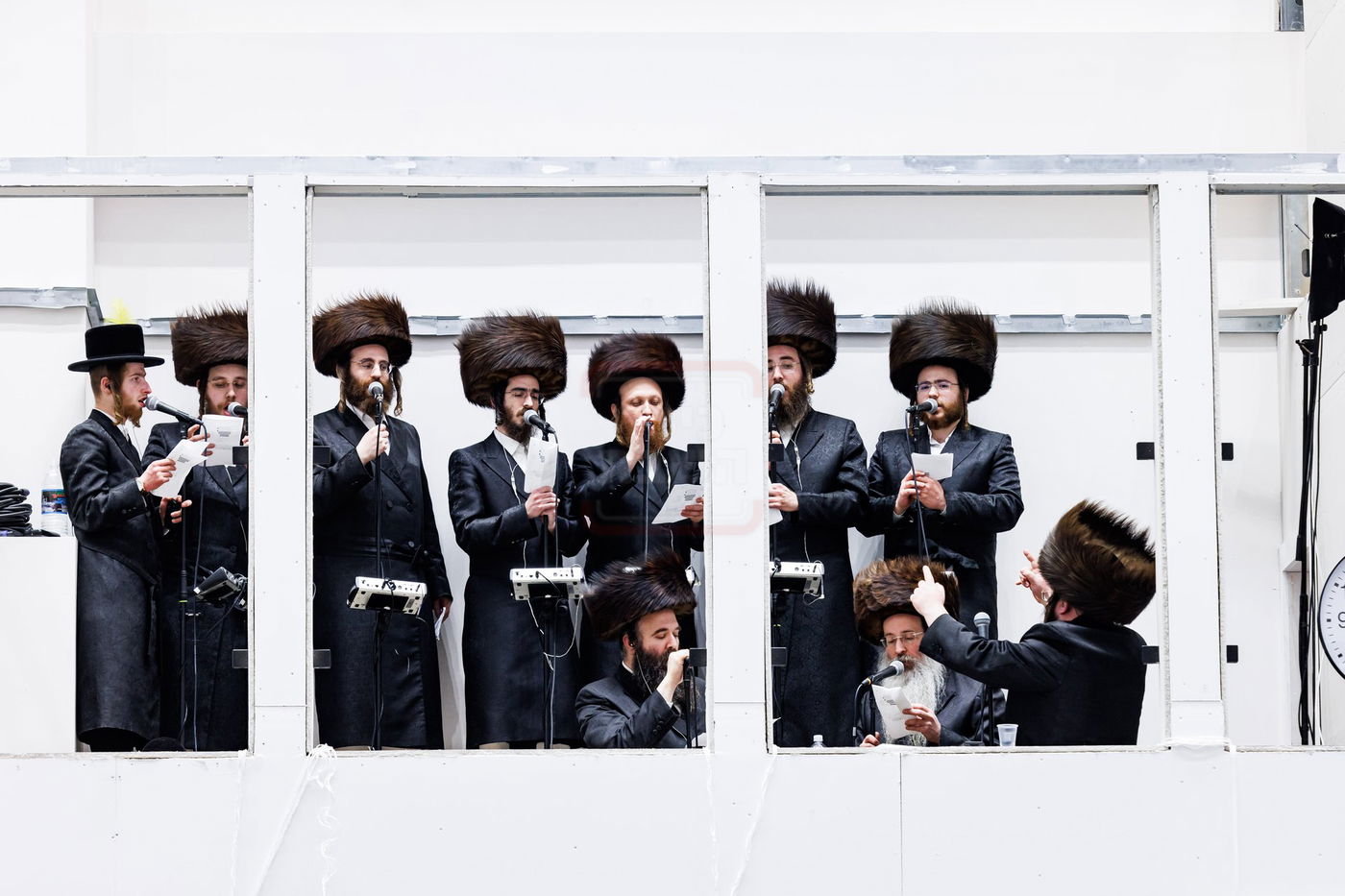 פורים בחצה"ק באבוב 45