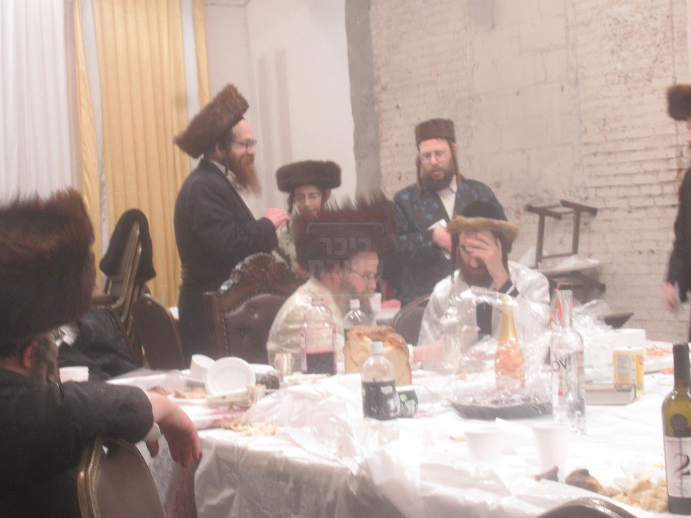 פורים בחצה"ק קרעטשניף סיגעט ווילאמסבורג