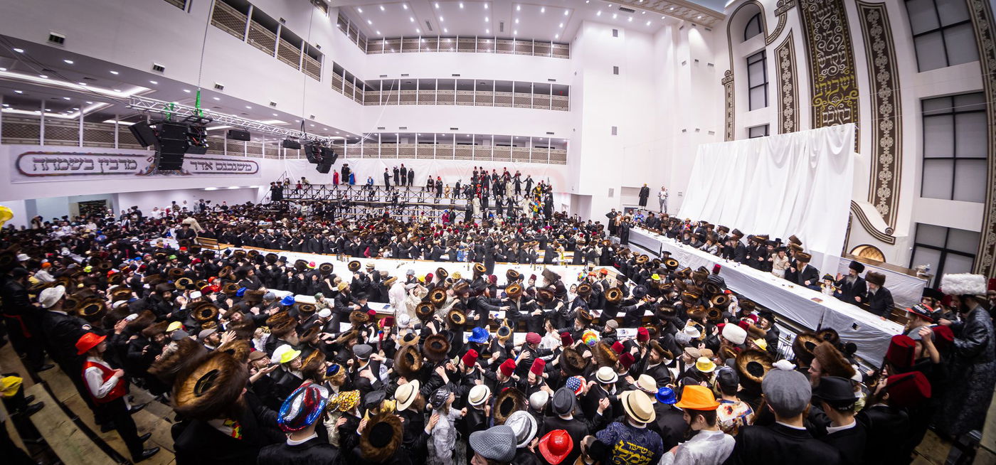 פורים בחצה"ק באבוב 45