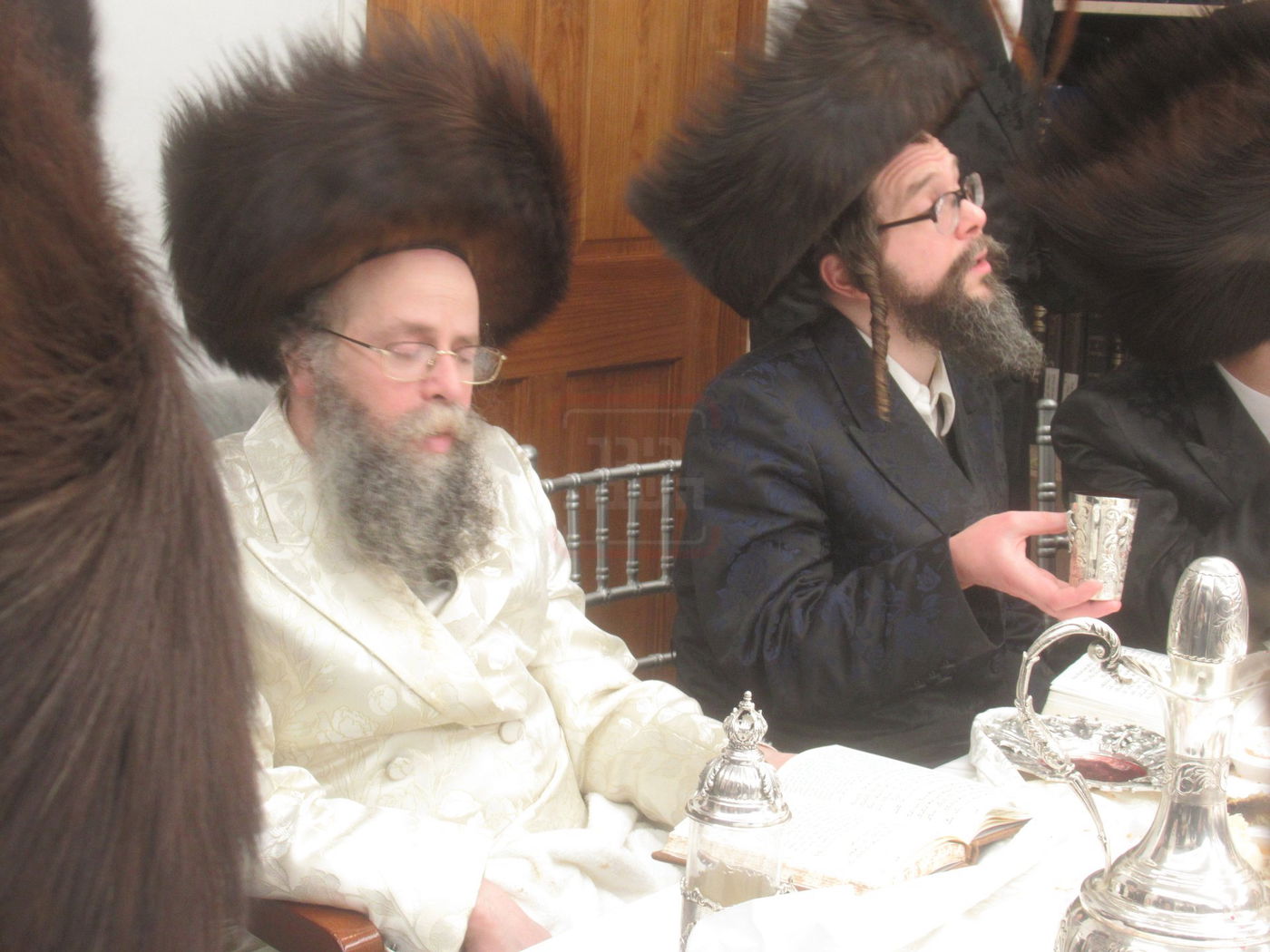 פורים בחצה"ק קרעטשניף סיגעט ווילאמסבורג