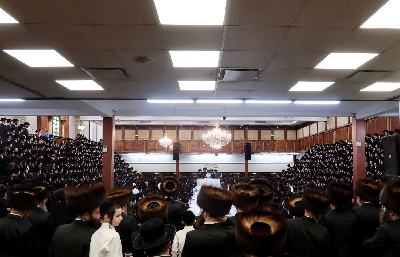 פורים בחצה"ק סאטמר