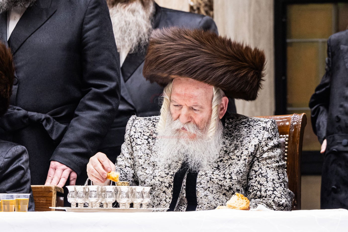 פורים בחצה"ק באבוב