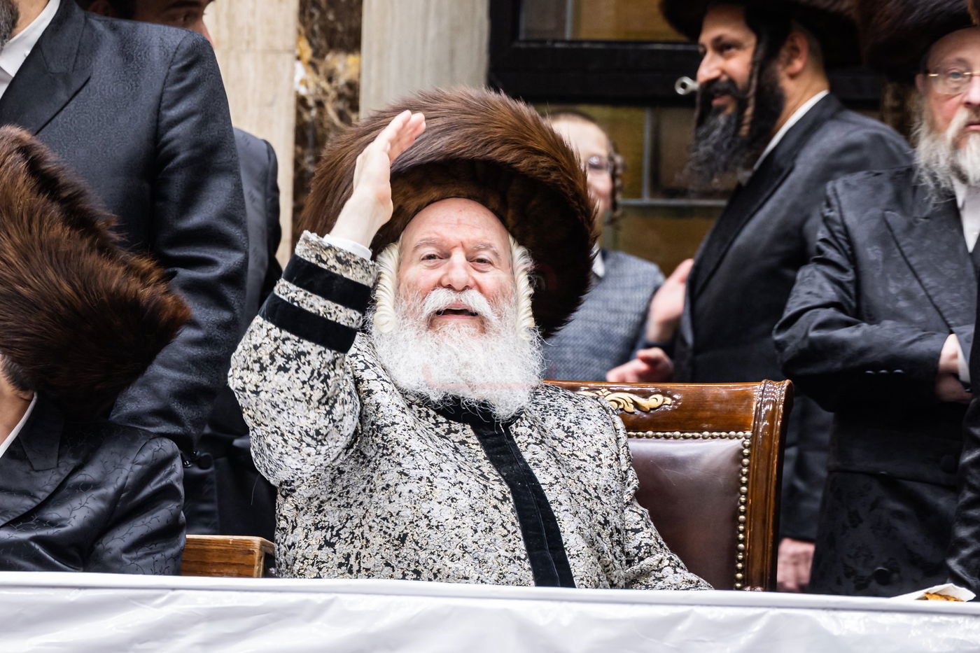 פורים בחצה"ק באבוב