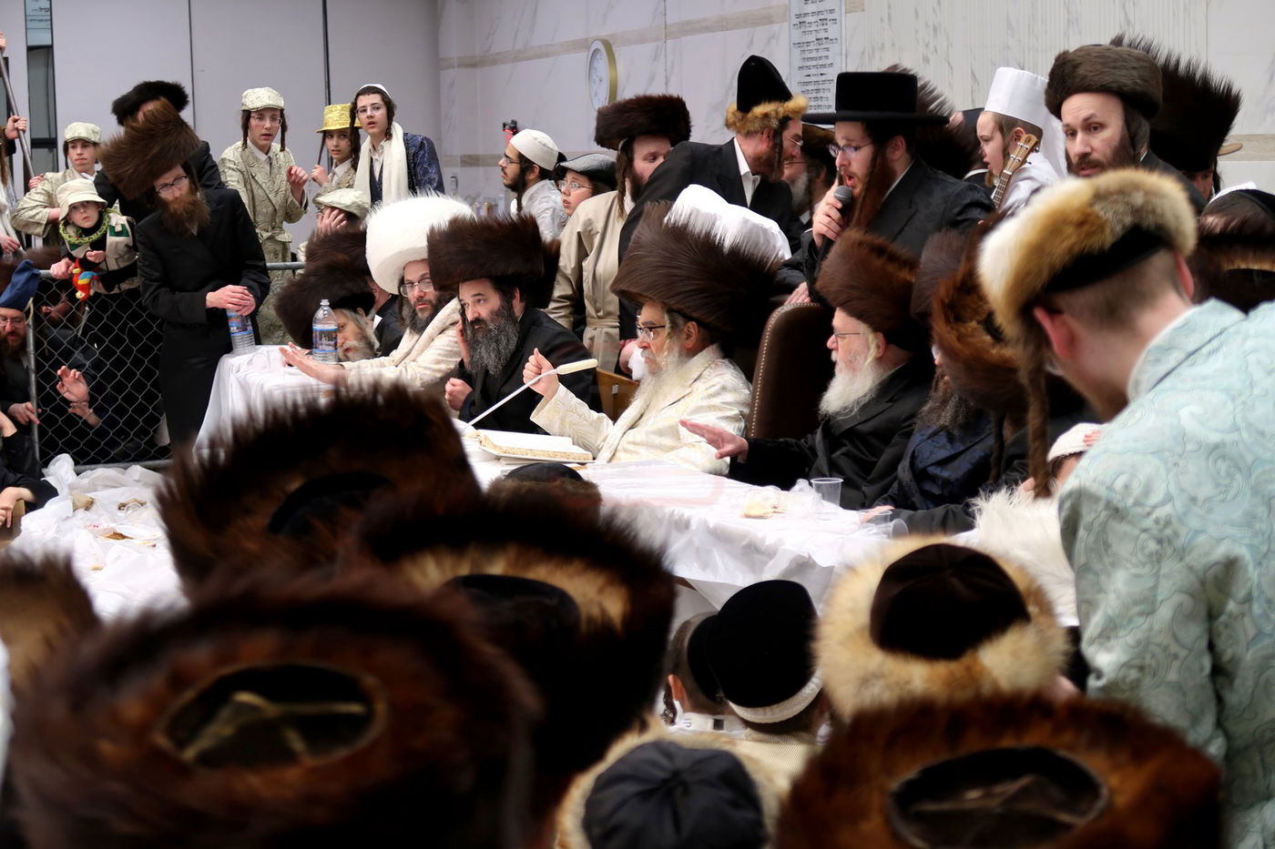 פורים בחצה"ק סאטמר