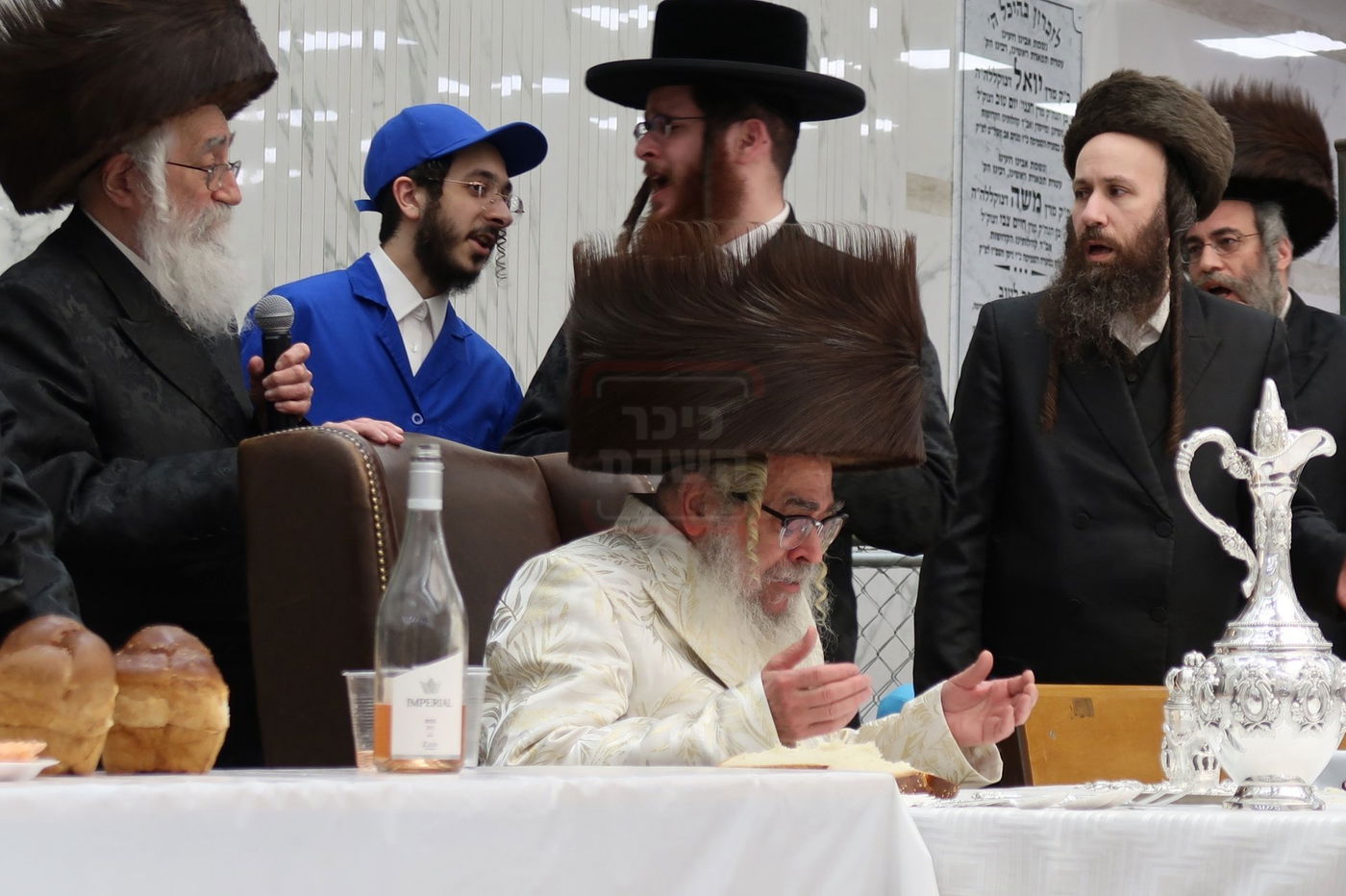 פורים בחצה"ק סאטמר