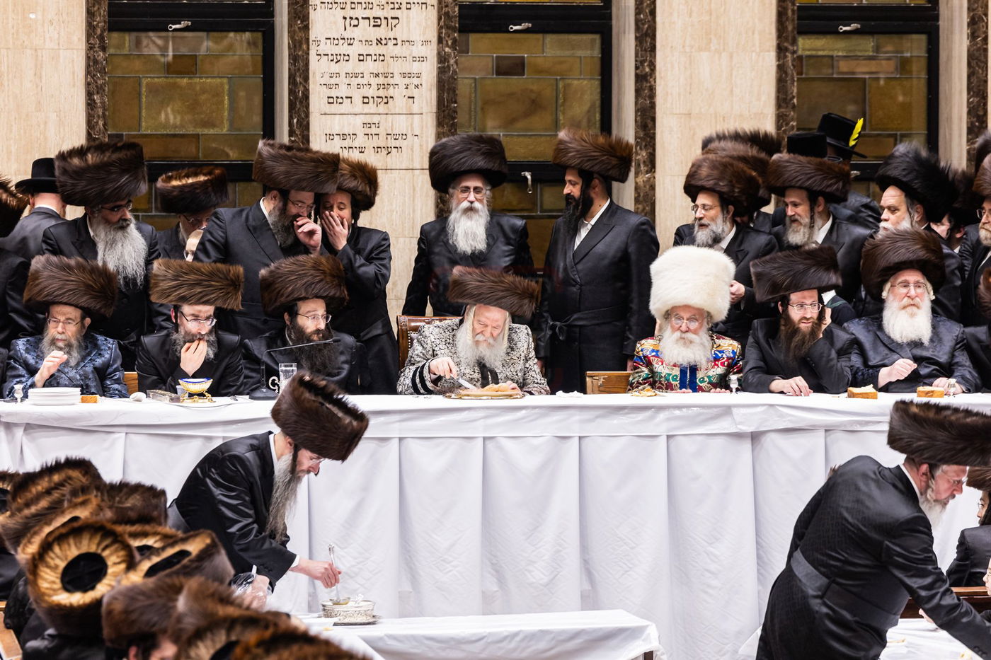 פורים בחצה"ק באבוב