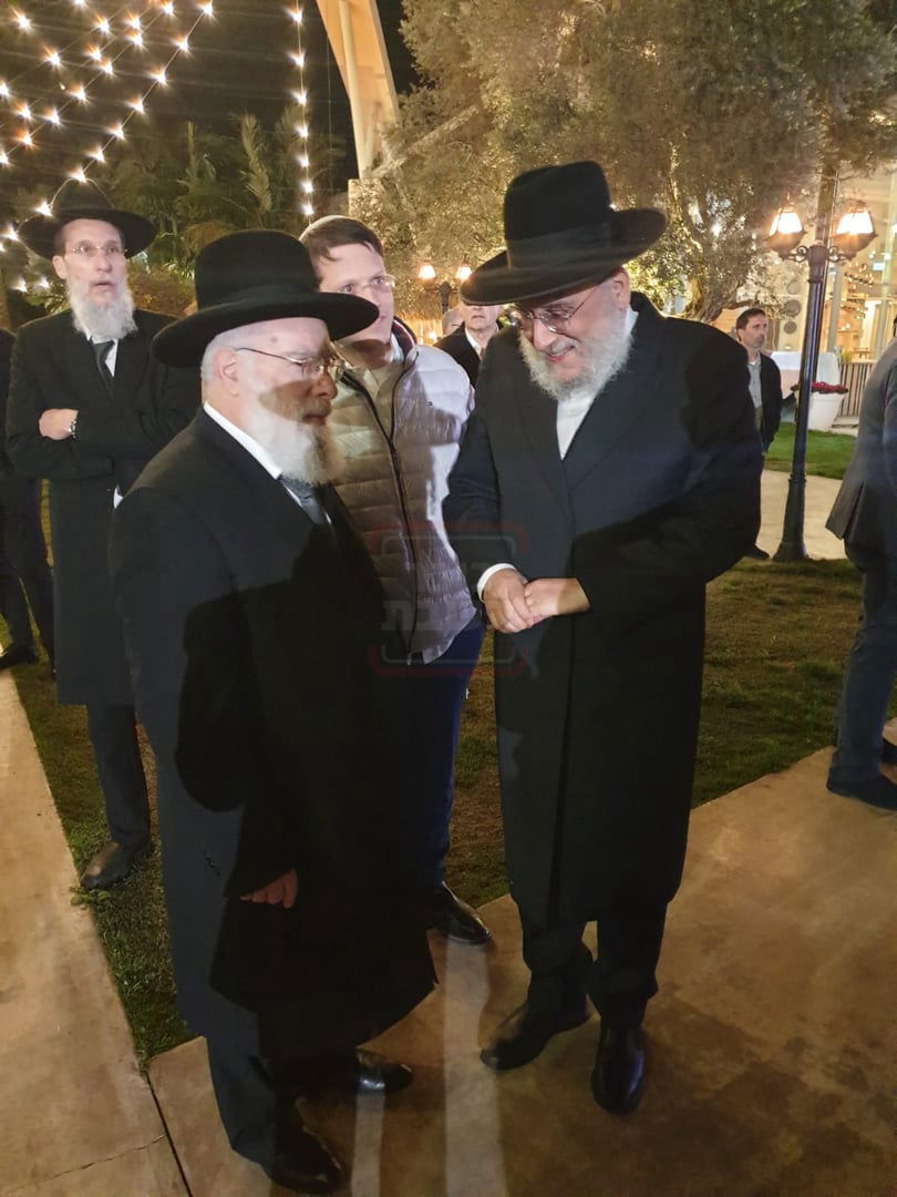 קרב הגבירים בנופש | 'זופניק בכיכר' עם כל התמונות, הנייעס והחשיפות של השבוע