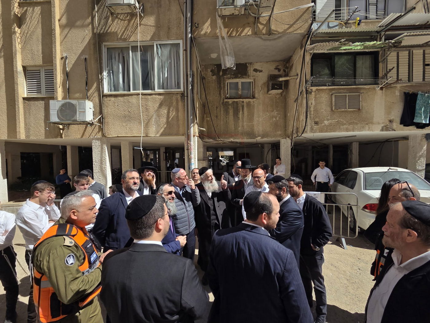 קרב הגבירים בנופש | 'זופניק בכיכר' עם כל התמונות, הנייעס והחשיפות של השבוע